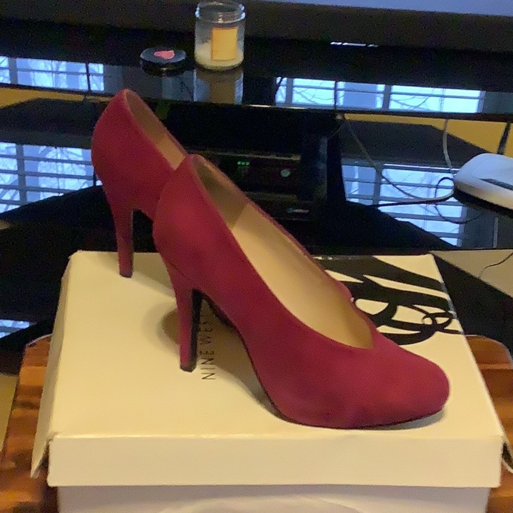 Women’s Heels - Size 6